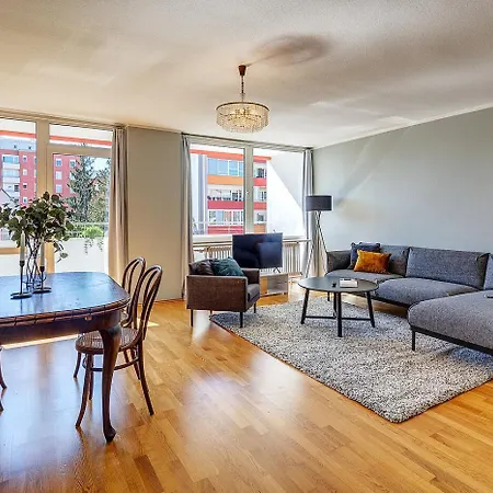 2br In Schwabing- What'app - 0034-635-520-036 - For Reservations! 公寓 *