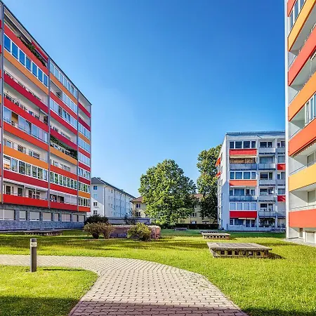 2br In Schwabing- What'app - 0034-635-520-036 - For Reservations! * 慕尼黑