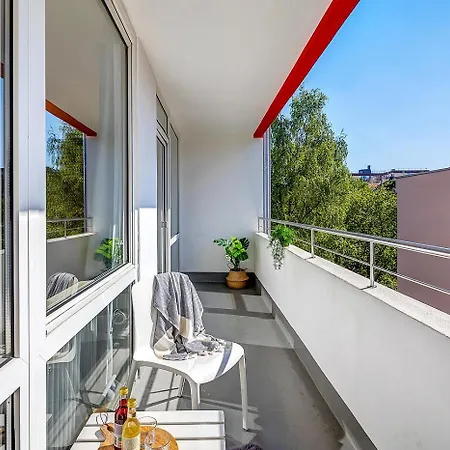 2br In Schwabing- What'app - 0034-635-520-036 - For Reservations! Lägenhet